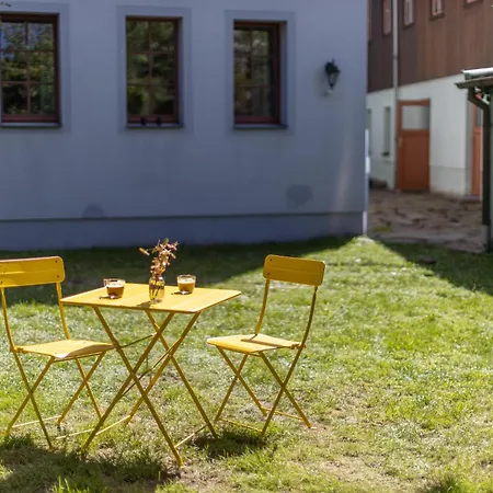 Daire Zentrales - Mit Sofa & 2 Einzelbetten Freiberg